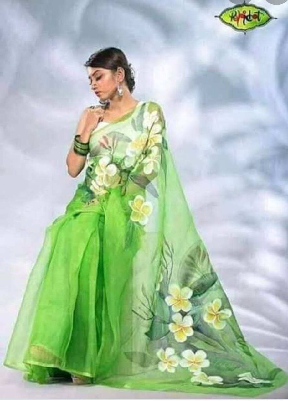 হ্যান্ডপ্রিন্ট শাড়ি